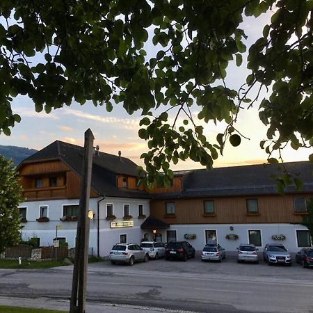 Gasthof Grabenwirt Irdning Buitenkant foto