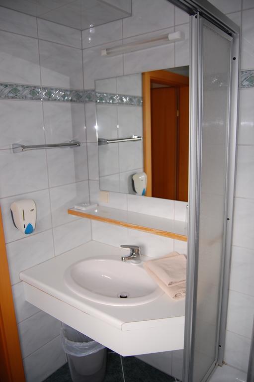 Gasthof Grabenwirt Irdning Kamer foto