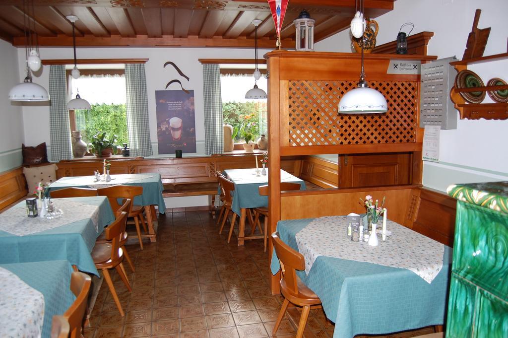 Gasthof Grabenwirt Irdning Buitenkant foto