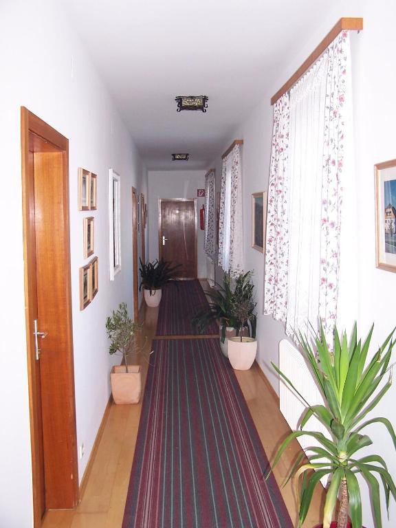 Gasthof Grabenwirt Irdning Buitenkant foto